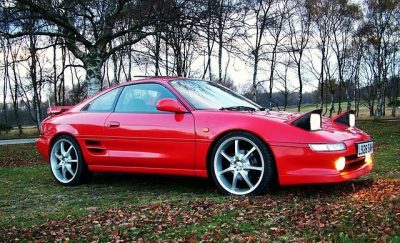 トヨタ・MR2